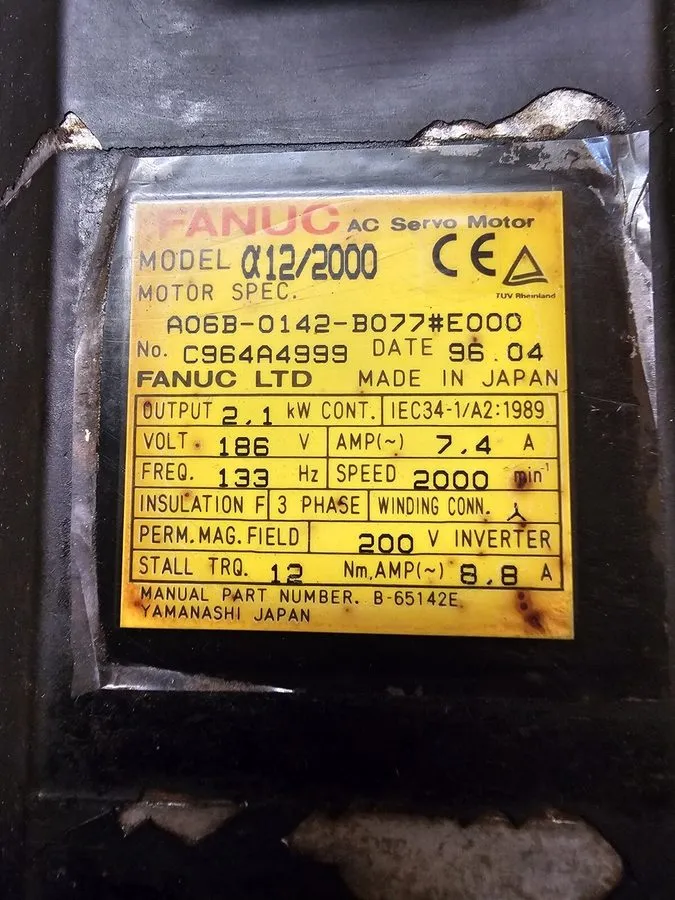 Серводвигатель Fanuc GE A06B-0142-B076#7000 a12/2000 AC Servo Motor 186 V 2.1 kW — фото лота 1