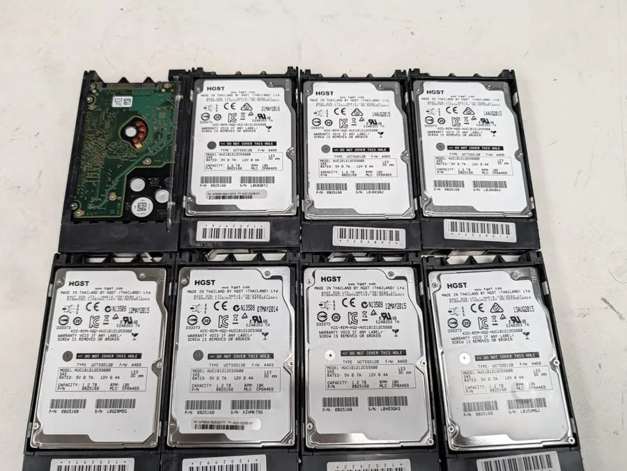 Жёсткий диск HGST 1.2TB 2.5" HDD HUC101212CSS600 Ultrastar 0B25168 10K RPM SAS 6 — фото лота 1