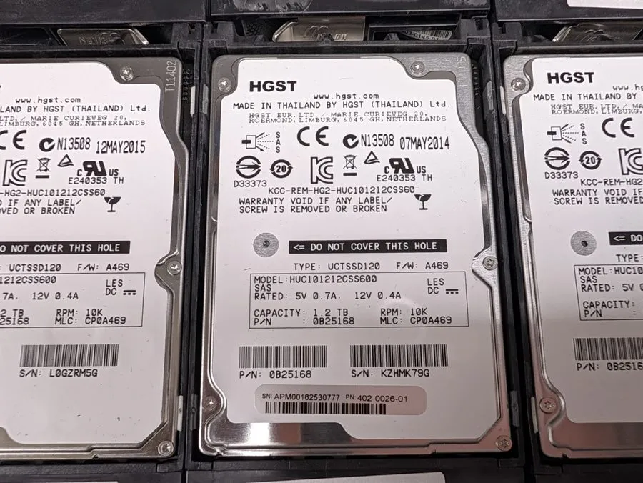 Жёсткий диск HGST 1.2TB 2.5" HDD HUC101212CSS600 Ultrastar 0B25168 10K RPM SAS 6 — фото лота 2