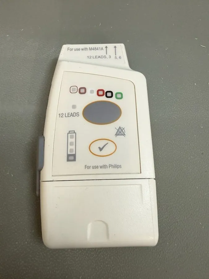 Электрокардиограф Philips Intellivue TRx M4841A S01 Telemetry Transmitter EKG On