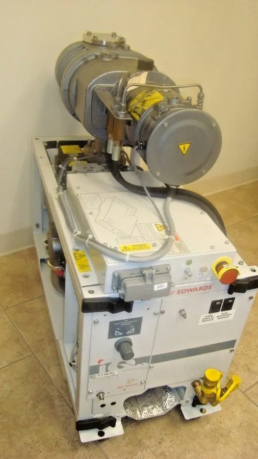 Насос Edwards iQDP80 Dry Vacuum Pump