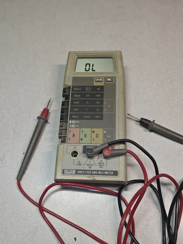 Мультиметр Vintage FLUKE 8062A 4 ½ Digit Multimeter with True RMS