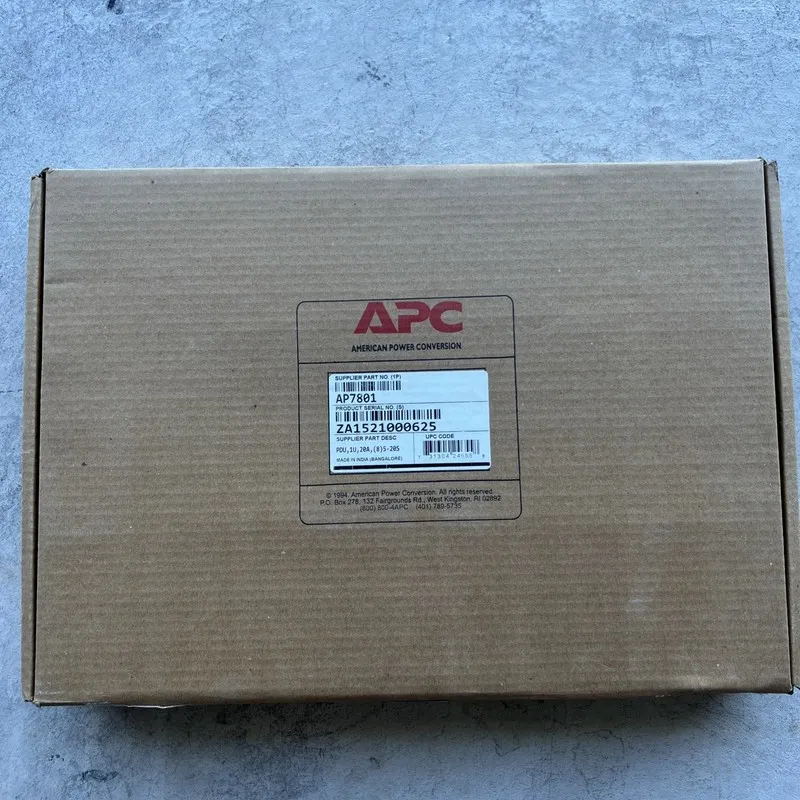 Блок розеток APC AP7801 Switched Rack PDU 1U