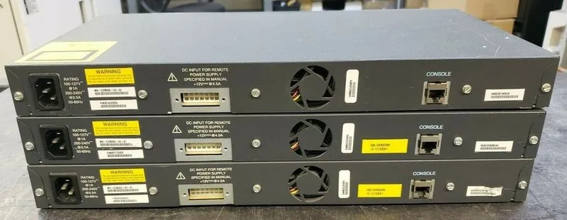 Коммутатор Cisco WS-C2950G-24-EI Catalyst 2950G 2 GBIC Slots 24-Port 10/100 Swit — фото лота 4