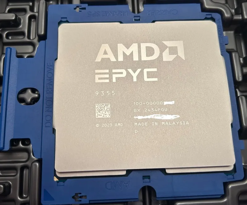 Процессор AMD EPYC 9355P CPU 32 CORES 64 threads sp5 3.55ghz cache 256mb 1521 — фото лота 1
