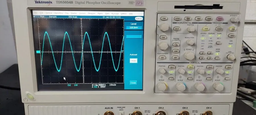 Осциллограф cxc Tektronix TDS5054B 500MHz 5GS/s oscilloscope