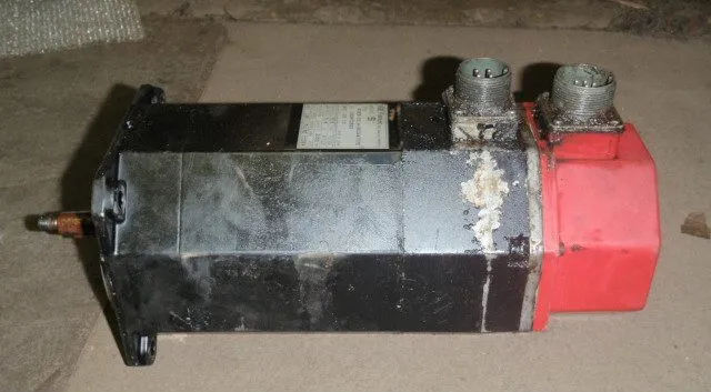 Серводвигатель Fanuc GE 10s AC Servo Motor A06B-0315-B004#7000 A860-0315-T101 Ac — фото лота 1