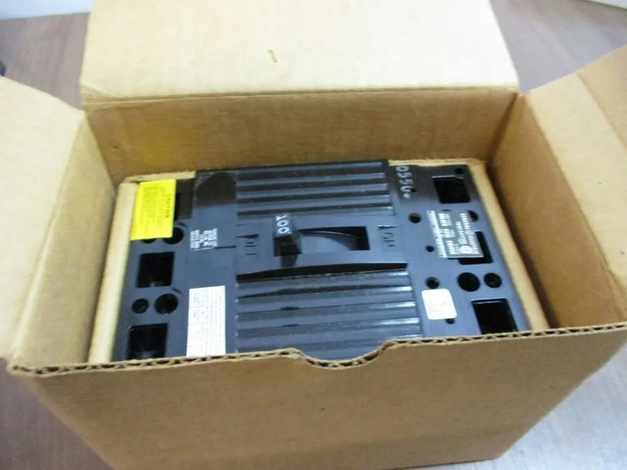 Автоматический выключатель General Electric TED134Y100 100 Amp 480V 3 Pole Circu
