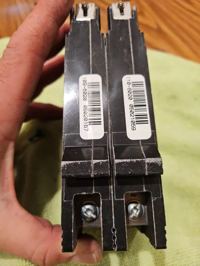 Автоматический выключатель Square D EJB24020 Circuit Breaker 20A 480V 2-Pole 65k
