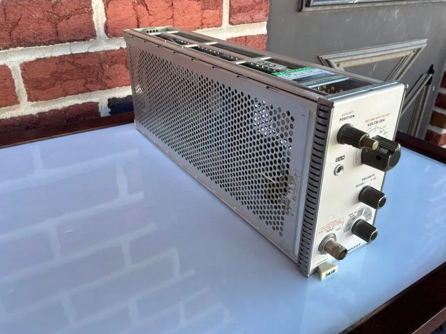 Осциллограф Tektronix 7A19 600MHz Vertical Amplifier Plug-In 7000 Series Oscillo — фото лота 1