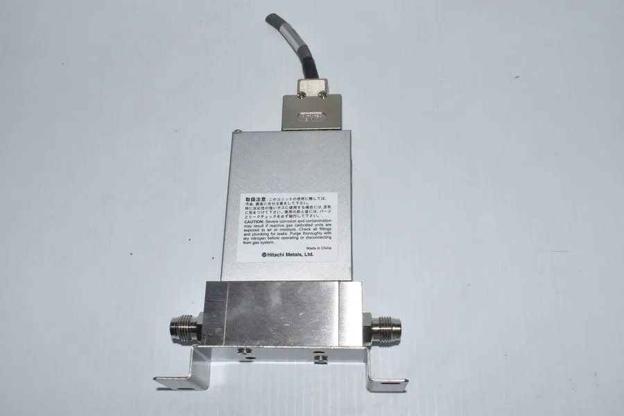 Трансформатор Aera Transformer TC FC-PAR780 N2 500 SCCM Mass Flow Controller (NG — фото лота 1