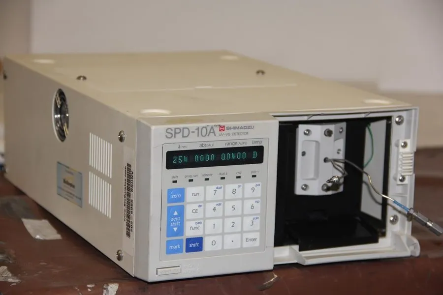 Хроматограф Shimadzu SPD-10A VP HPLC System UV VIS Detector Agilent Waters HP