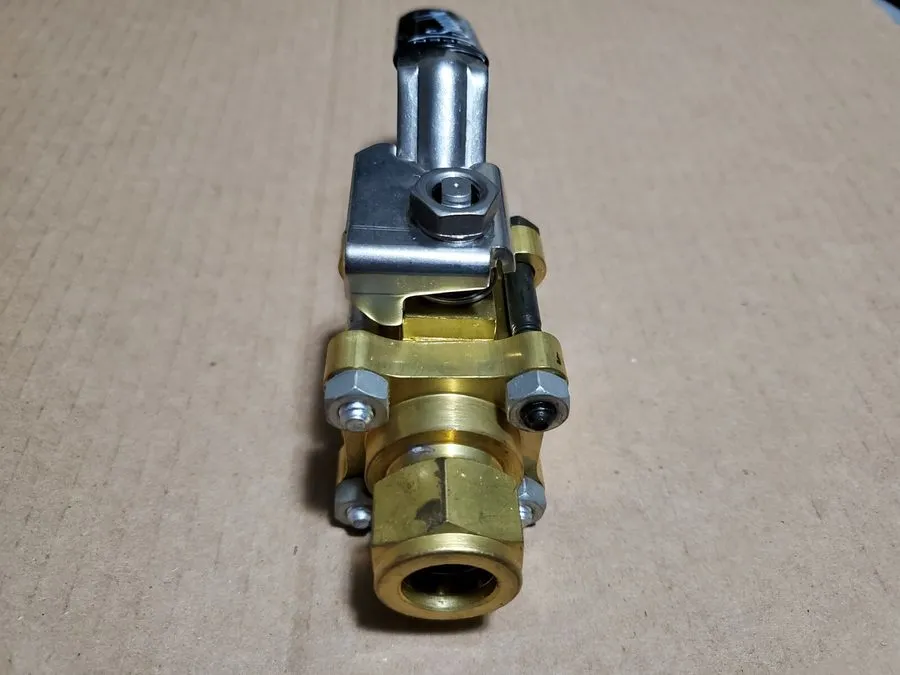 Клапан Swagelok B-63TS10 Brass Ball Valve 1500PSI 5/8” Tube OD