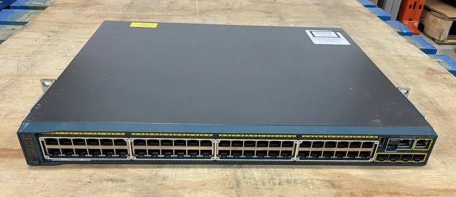 Коммутатор Cisco Catalyst (2960S-48LPS-L) 48-Ports Rack-Mountable Switch Managed
