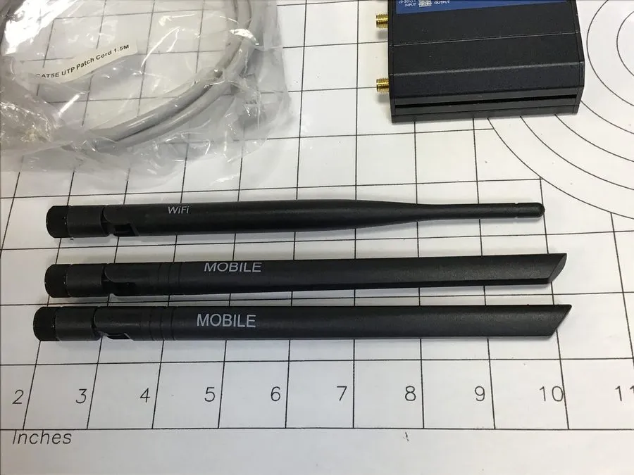 Маршрутизатор Teltonika RUT240 4G /LTE & Wi-Fi Cellular Router Verizon — фото лота 2