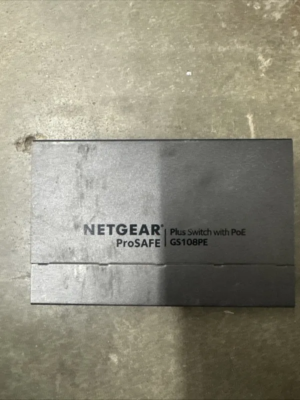 Коммутатор NETGEAR PROSAFE GS108PE V3 8-PORT GIGABIT MANAGED POE SWITCH