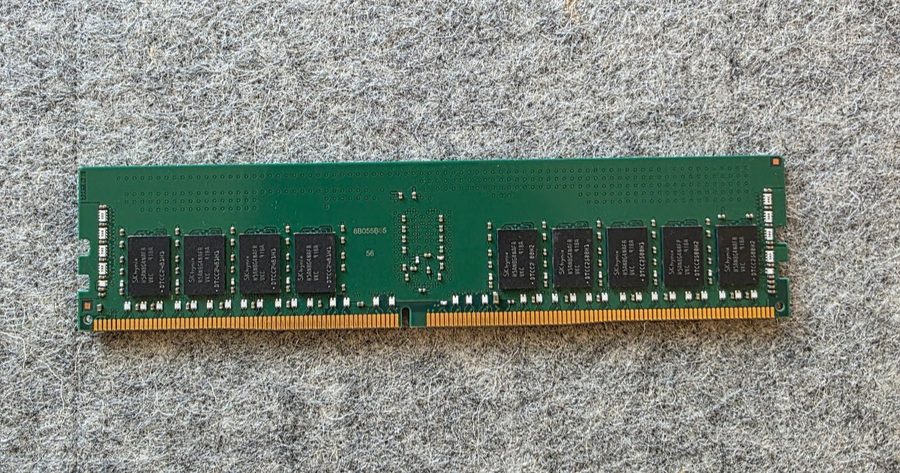 Модуль памяти SK Hynix 16GB DDR4 PC4-21300 2666mhz RDIMM RAM ECC HPE 840757-091 — фото лота 1