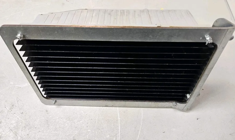 Частотный преобразователь LENZE .5 HP AC DRIVE 480 VAC IN 60 Hz IN 460 VAC OUT 5 — фото лота 2