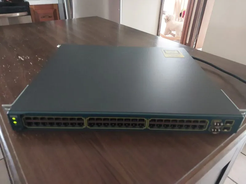 Коммутатор Cisco Catalyst 3560G WS-C3560G-48TS-S 48-Port Ethernet Switch *Non-Po — фото лота 1