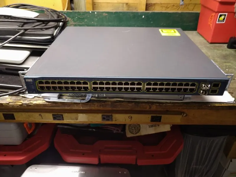 Коммутатор Cisco Catalyst 3560G WS-C3560G-48TS-S 48-Port Ethernet Switch *Non-Po — фото лота 2