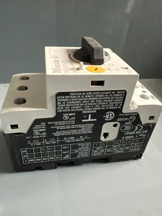 Автоматический выключатель MOELLER PKZM0-2.5 MOTOR PROTECTION CIRCUIT BREAKER 1.