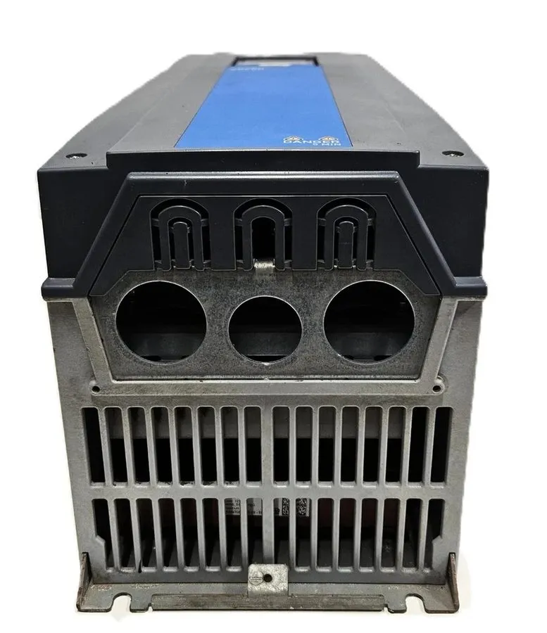 Частотный преобразователь 0100-3L-0046-4HVAC+EMC4