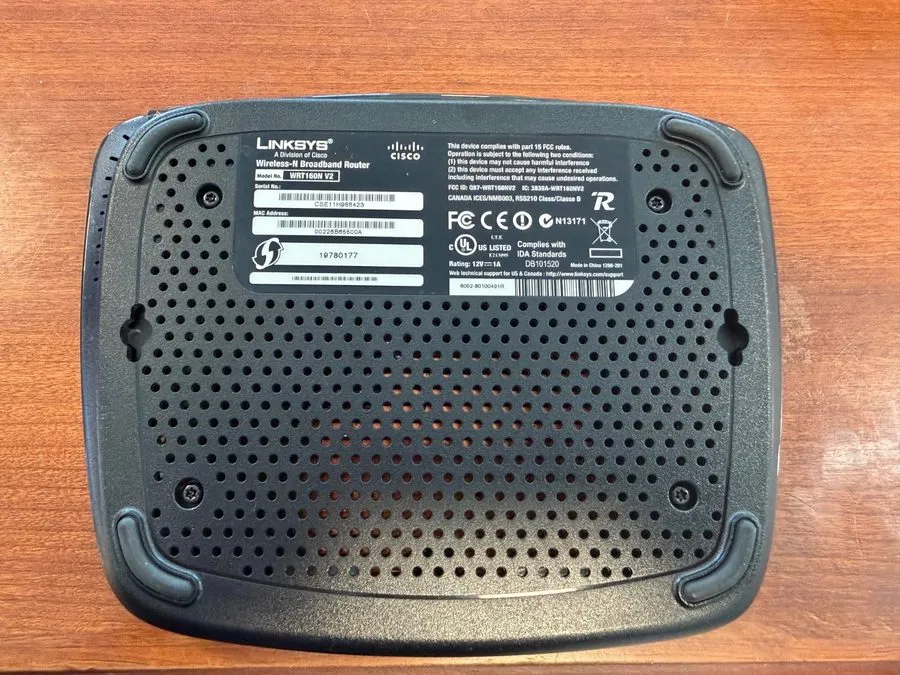 Маршрутизатор Linksys WRT610N 270 Mbps 4-Port Gigabit Wireless N Router
