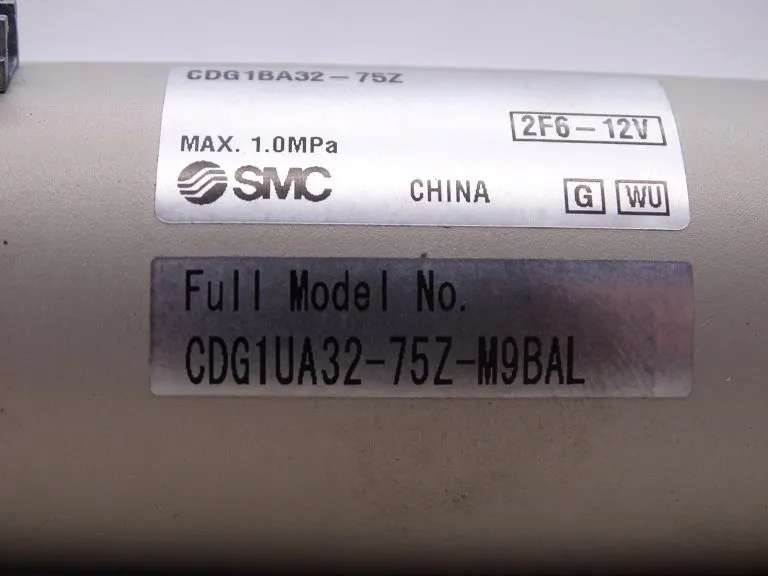 Пневмоцилиндр SMC CDG1BA32-75Z PNEUMATIC CYLINDER