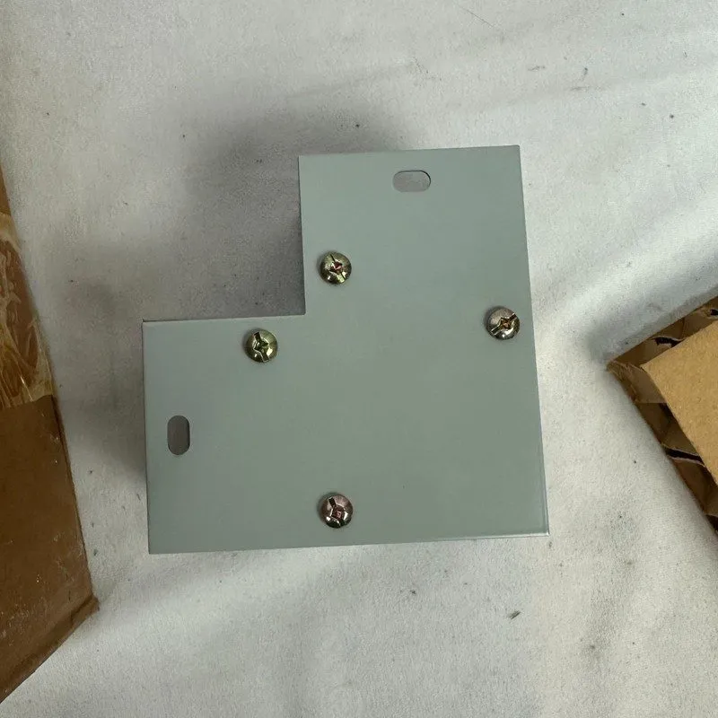 Монтажный шкаф 90 Degree Elbow Electrical Enclosure Box 6-Pack Hoffman F22G90E S — фото лота 2