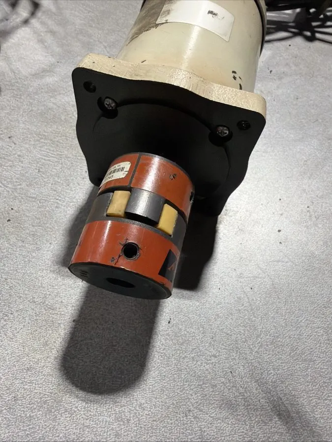 Шаговый двигатель Ingersoll Rand 39823950 Stepper Motor Including Coupling