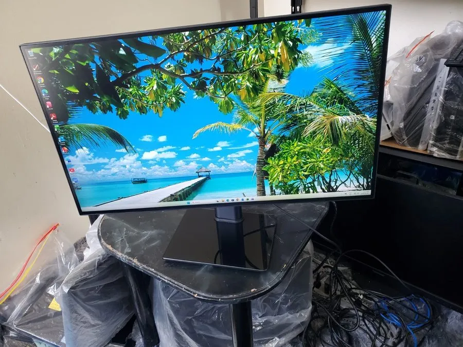 Док-станция Lenovo ThinkVision P27h-20 27" QHD IPS USB-C 90W Docking Monitor 61E