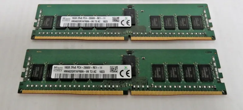 Модуль памяти SK Hynix HMA82GR7AFR8N-VK T3 AA 16GB 2Rx8 PC4-2666V DDR4 ECC Serve