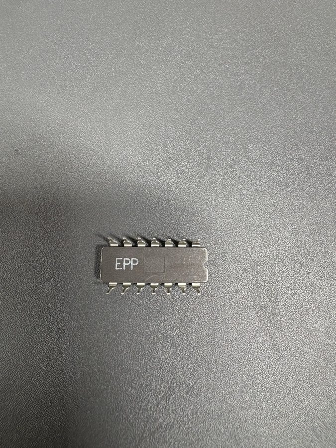 Микросхема 2x SNJ54S08J Texas Instruments Quad 2-Input AND Gate IC Ceramic DIP — фото лота 2