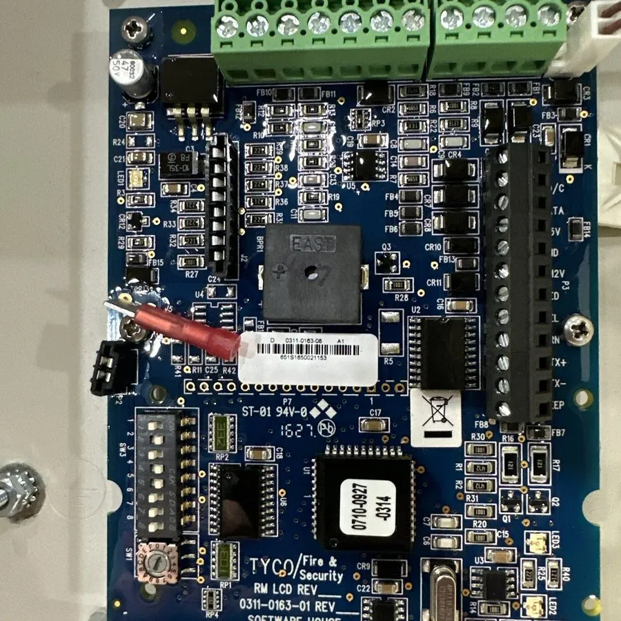 Коммутатор Software House RM-4TE Can With RM-4T & Tamper Switch