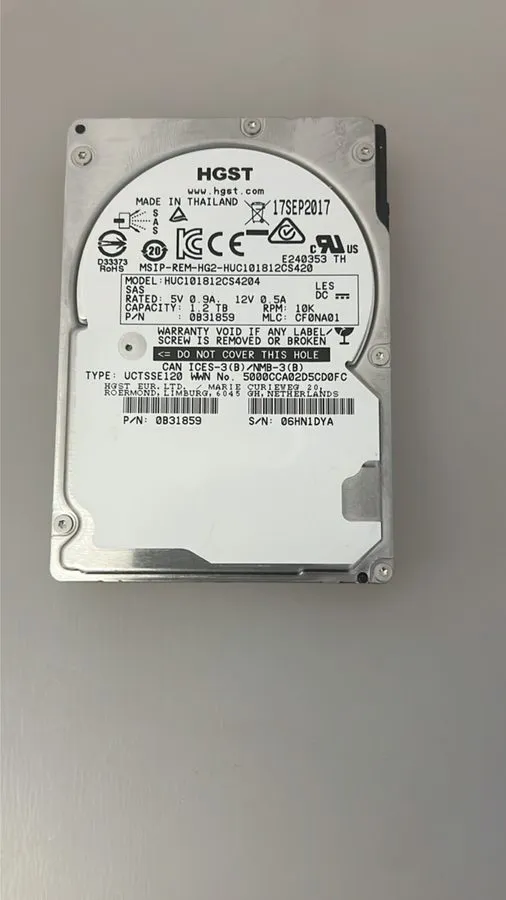 Жёсткий диск HP 787175-004 1.2TB 10K SAS 12Gb/s 2.5" Hard Drive HGST HUC101812CS