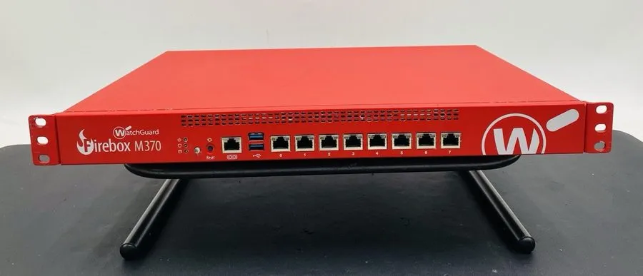 Межсетевой экран WatchGuard Firebox M370 8-Port GbE Network Security Appliance