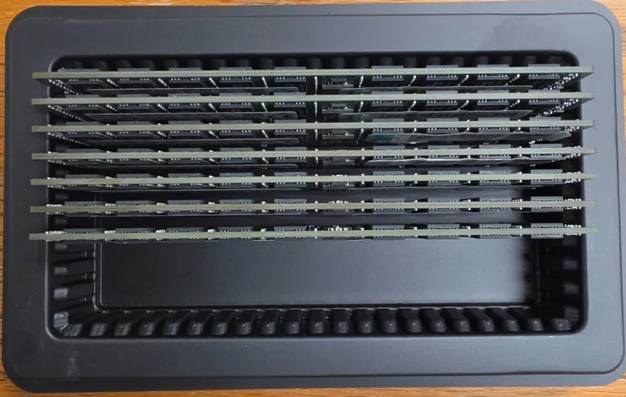 Модуль памяти SK Hynix 16GB PC4-2133P-RA0 DDR4 Server RAM HMA42GR7AFR4N-TF — фото лота 1