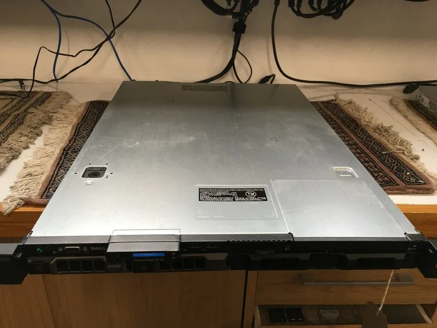 Сервер Dell PowerEdge R410 1U Intel Xeon X5650 2.67GHz 16GB ECC DDR3 RAM NO HDD