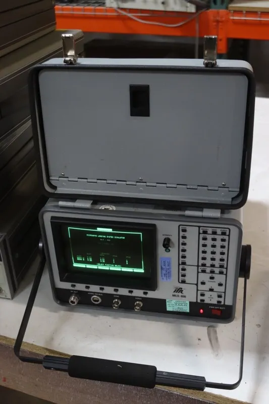 Тестер IFR/Aeroflex MLS-800 Ground Landing Station Simulator/Microwave Test Set