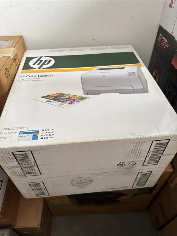 VoIP-шлюз HP LaserJet CP1215 Workgroup Laser Printer With CD Software — фото лота 1