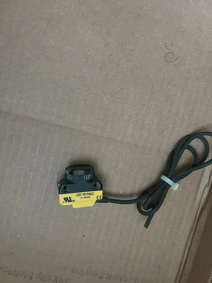 Фотоэлектрический датчик Banner QS18VN6D-801735 All Purpose Photoelectric Sensor
