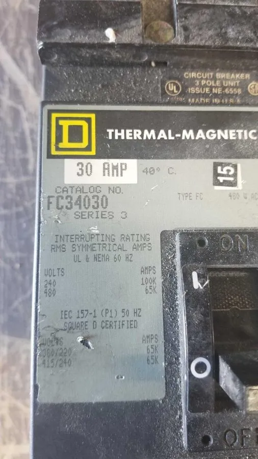 Автоматический выключатель Square D FC34030 30A 480V AC 3-Pole Circuit Breaker