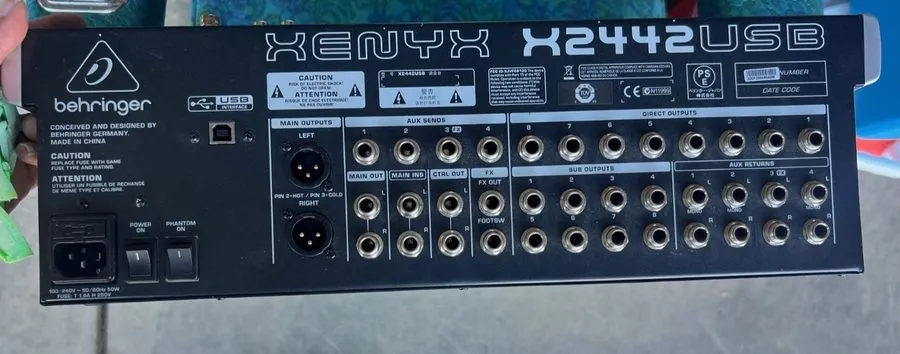 Микшерный пульт Behringer XENYX X2442USB 24 Channel 2-Bus Mixing Console with Mi — фото лота 2