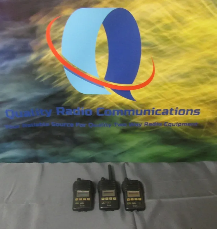 Зарядное устройство LOT OF THREE Icom Portable IC-F60V UHF 400-470 Mhz 4W