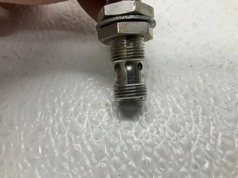 Датчик приближения Ifc205 Ifm Proximity Switch Sensor
