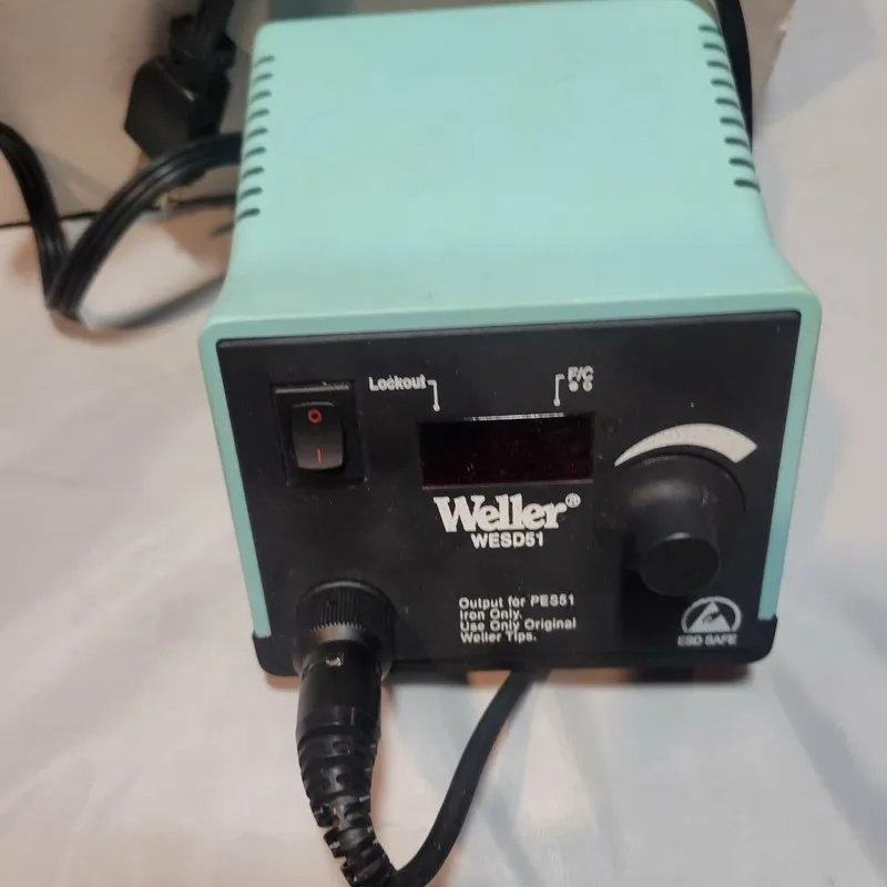Паяльная станция Weller WESD51 60 W, 120 VAC, Soldering Station + PES51 24 VDC P
