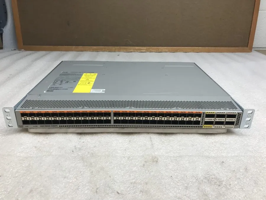 Объектив Cisco N2K-C2348UPQ-10GE 48-Port 10GE SFP+ 6x 40G QSFP Fabric Extender
