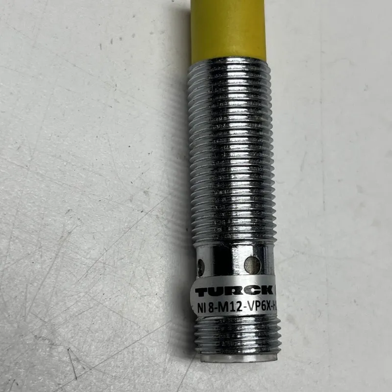 Датчик приближения TURCK Ni8-M12-VP6X-H1141 Proximity Switch Sensor