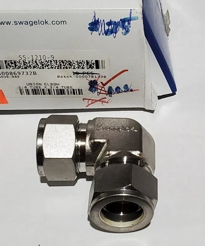 Фитинг Swagelok SS-1210-9 Stainless Steel Swagelok Tube Fitting FNSP