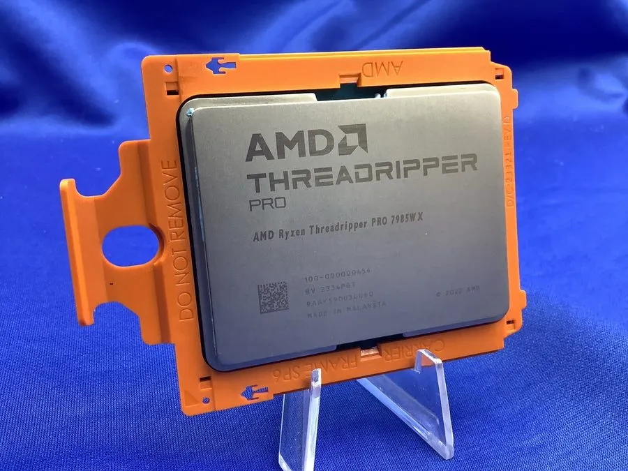 Процессор AMD Ryzen Threadripper PRO 7985WX processor 3.2 GHz 256 MB L3 100-1000 — фото лота 1